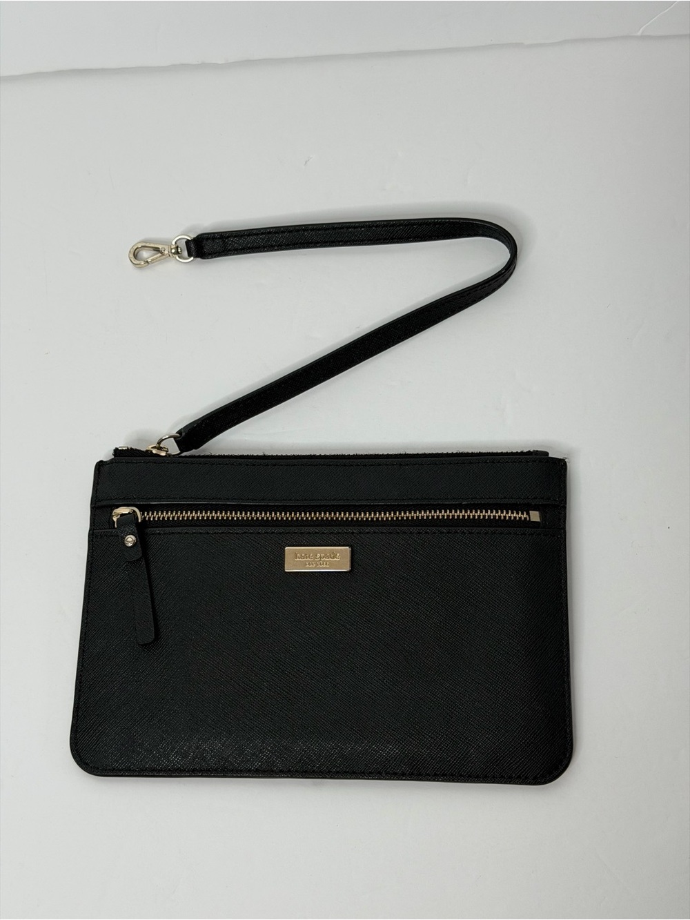 Kate Spade Tinie Laurel Way Wristlet (BLK)